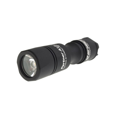 Фонарь Armytek Partner A1 v3 XP-L